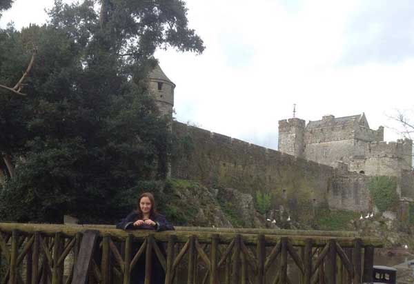 bridge outside cahir castle