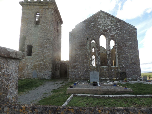 outside view of templars church wexford