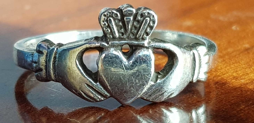 Claddagh Ring, Celtic Jewelry, Amethyst Irish Jewelry, Bridal Jewelry,  Irish Ring, Heart Ring, Anniversary Gift, Girlfriend Gift, Wife Gift - Etsy